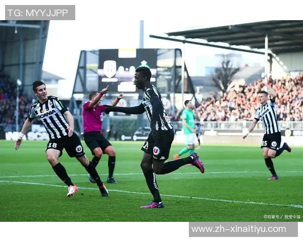 昂热主场全力争分力保级朗斯客场奋战争夺欧冠资格